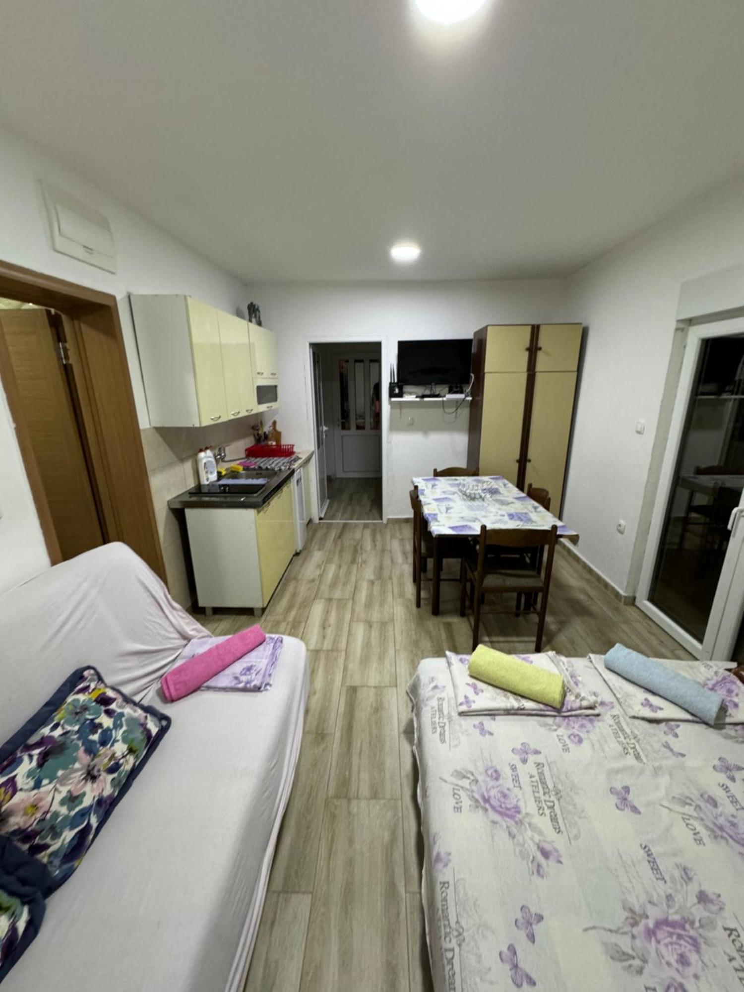 Apartment Pèrutović Sutomore Extérieur photo